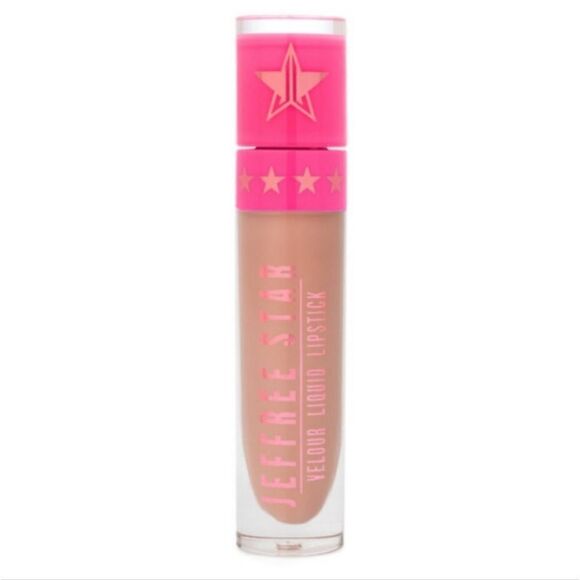 Jeffree Star Lipstick Mannequin Matte Finish and Defined Edges - Picture 1 of 2
